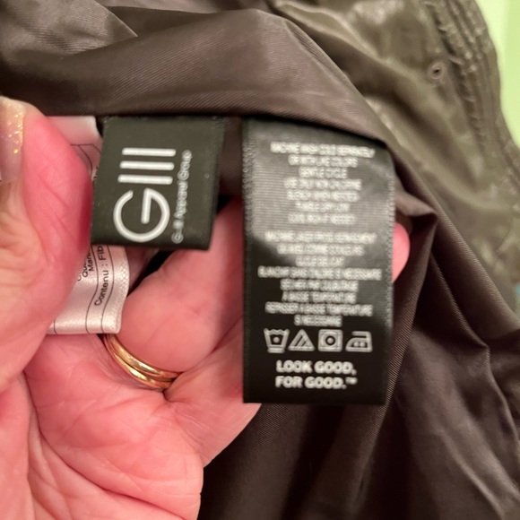 Kenneth Cole Military Green Hooded Zip Up Jacket with Faux Fur Lined Hood Sz M - Picture 12 of 15